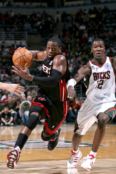 他都展现出 他都展现出