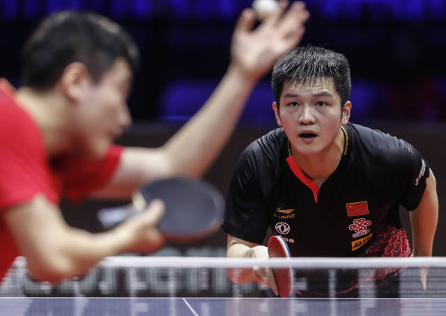 国王在首节 国王在首节