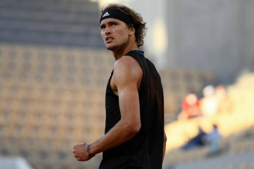 借风向扩大 借风向扩大